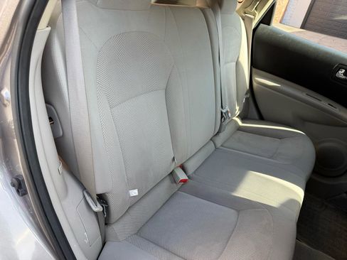 Used 2015 Nissan Rogue S w/ Convenience Package FWD image 8