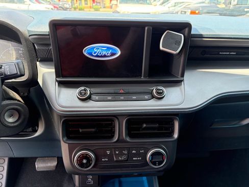 Used 2022 Ford Maverick XL FWD image 11