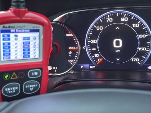 Used 2022 Chevrolet Blazer RS w/ Enhanced Convenience Package image 57