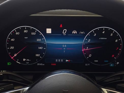 New 2026 Mercedes-Benz GLC 300 4MATIC image 25