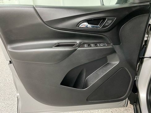 Used 2021 Chevrolet Equinox LT w/ LPO, Cargo Package image 11