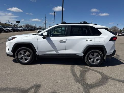 Used 2025 Toyota RAV4 XLE AWD/4WD image 7