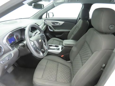 Used 2022 Chevrolet Blazer LT image 17