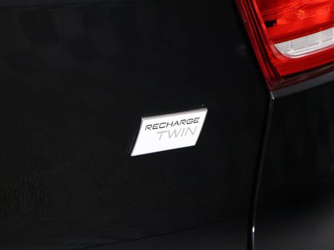 Used 2023 Volvo XC40 Recharge Ultimate w/ Protection Package Premier AWD/4WD image 20