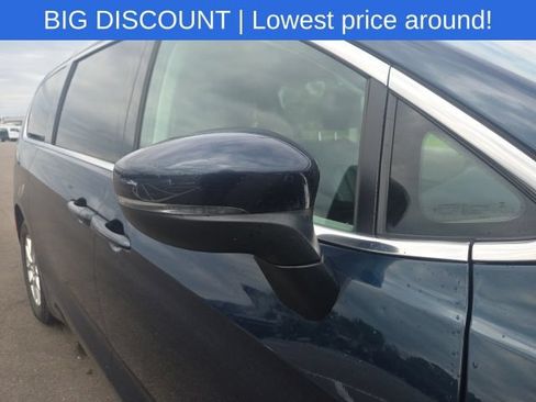 Used 2023 Chrysler Pacifica Touring-L FWD image 6