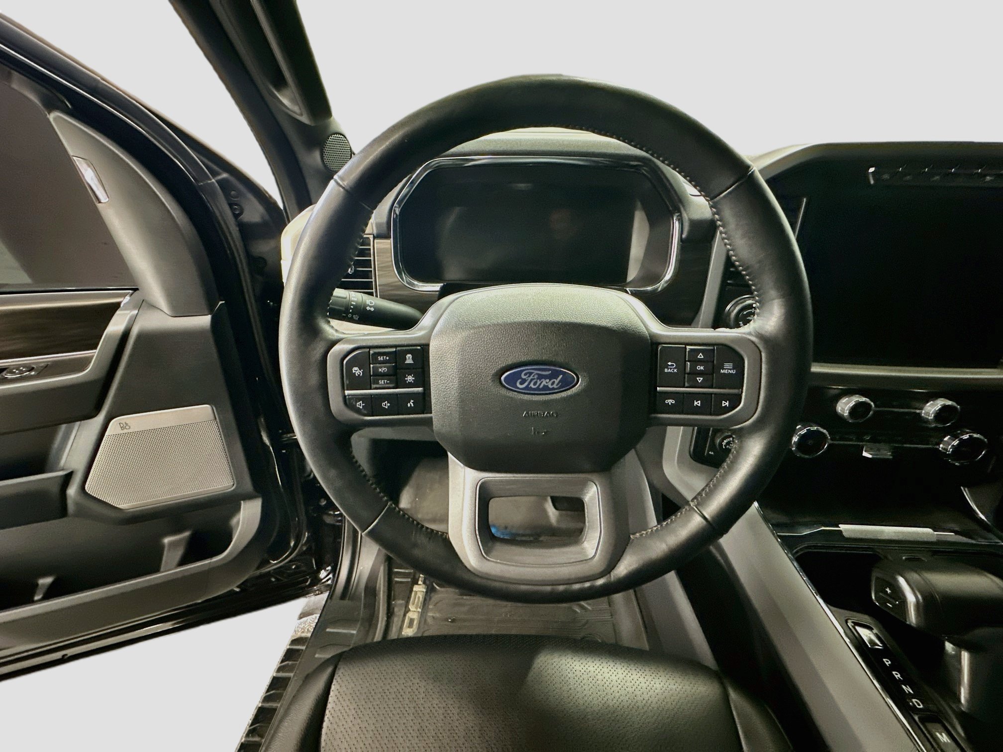 Used 2024 Ford F150 Lariat w/ FX4 Off-Road Package AWD/4WD image 18