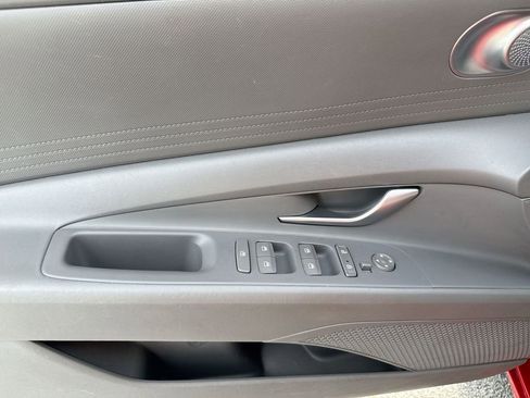 Used 2021 Hyundai Elantra SEL image 20