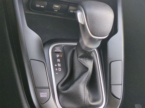 Used 2024 Kia Soul LX w/ Option Group 015 image 30