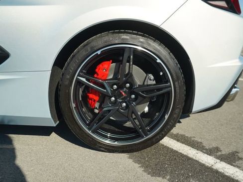 Used 2024 Chevrolet Corvette Stingray Preferred Cpe w/ 2LT image 36