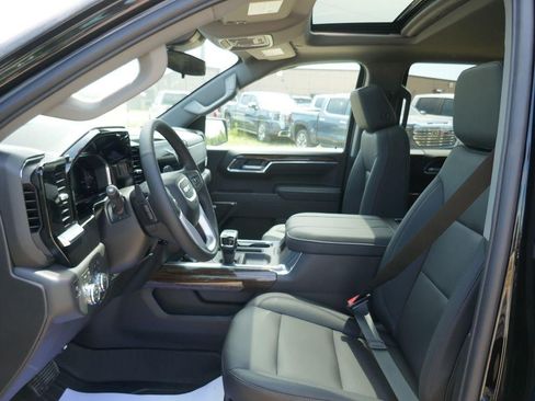 New 2026 GMC Sierra 1500 Elevation w/ Elevation Premium Package AWD/4WD image 19