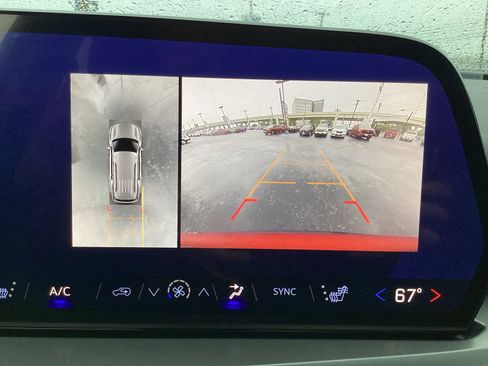 Used 2025 Chevrolet Traverse LT w/ Enhanced Driving Package FWD image 21