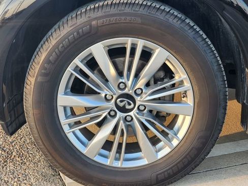 Used 2019 INFINITI QX80 Luxe image 7