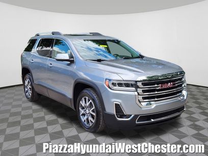 Used 2023 GMC Acadia SLT w/ Preferred Package