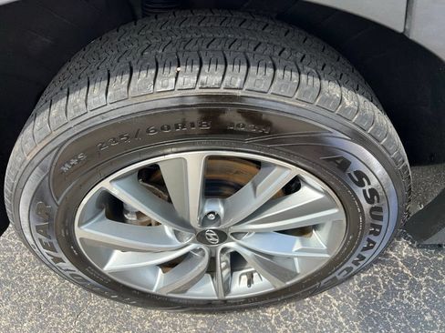 Used 2019 Hyundai Santa Fe SEL FWD image 42
