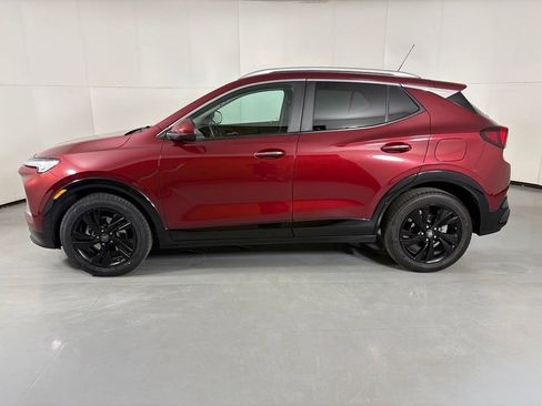 Used 2024 Buick Encore GX Sport Touring FWD image 5