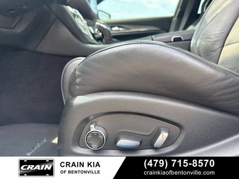 Used 2019 Cadillac CTS V w/ Carbon Fiber Package RWD image 19