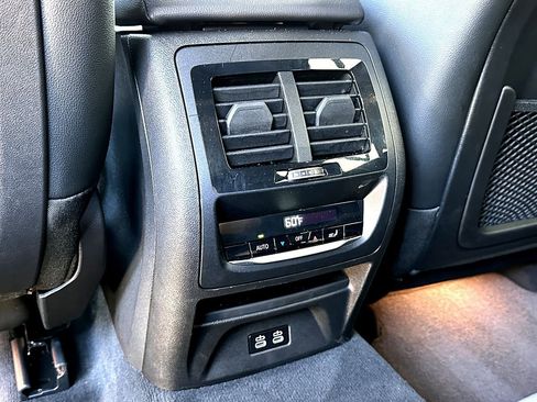 Certified 2025 BMW X4 M40i image 26