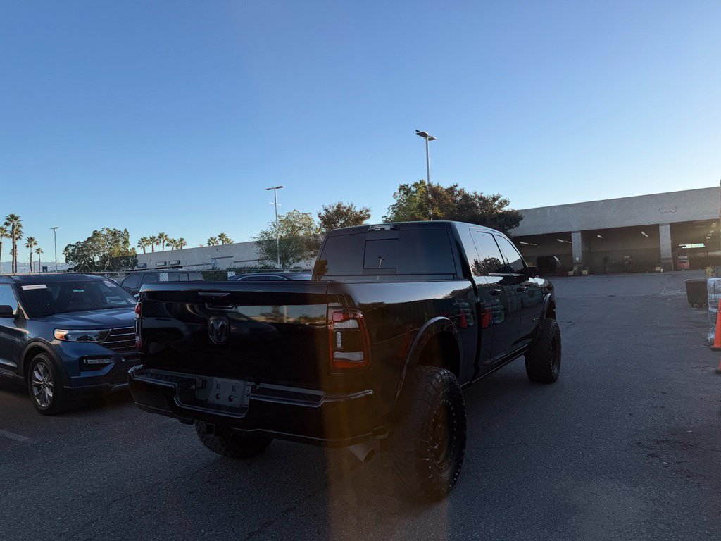 Used 2022 RAM 3500 Limited AWD/4WD image 3