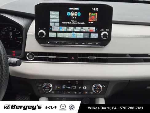 Used 2023 Mitsubishi Outlander SEL AWD/4WD image 22
