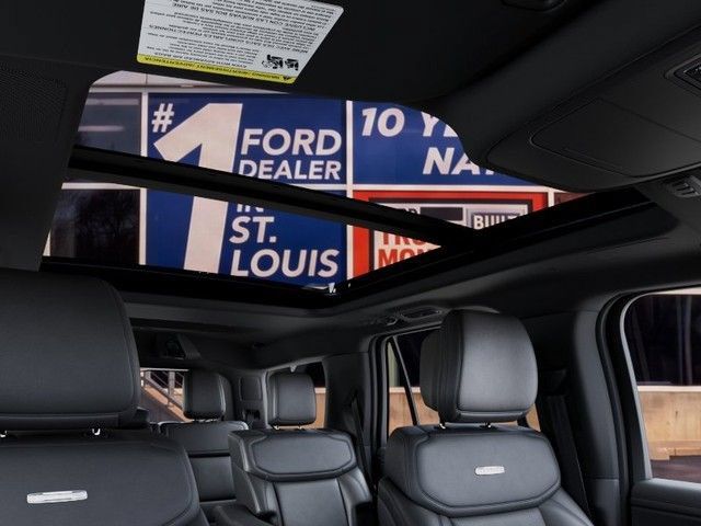New 2027 Ford Expedition Platinum w/ Stealth Performance Package AWD/4WD image 22