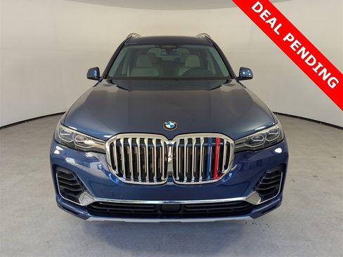 Used 2020 BMW X7 xDrive50i image 2