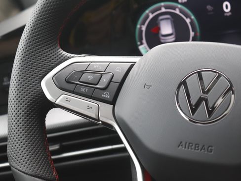 New 2025 Volkswagen GTI SE image 17