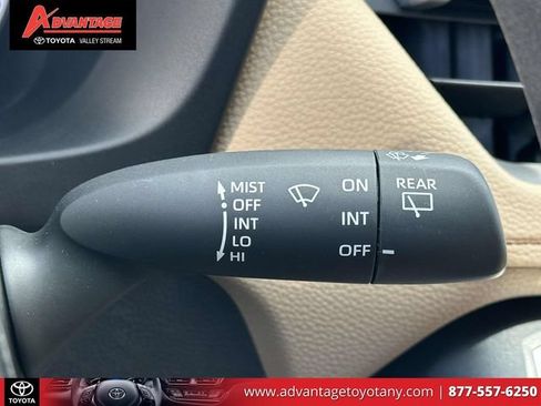 Certified 2025 Toyota RAV4 LE AWD/4WD image 28
