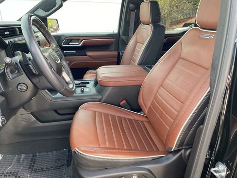 Used 2023 GMC Sierra 1500 Denali Ultimate AWD/4WD image 11