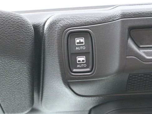 Used 2024 Jeep Wrangler High Altitude AWD/4WD image 28