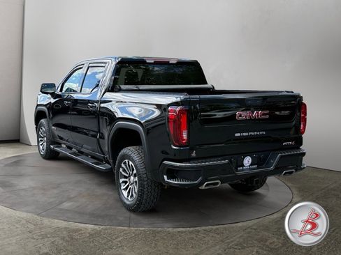 Used 2021 GMC Sierra 1500 AT4 AWD/4WD image 5