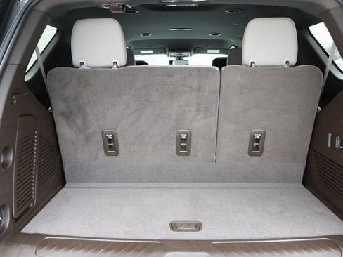 Used 2021 Chevrolet Tahoe LT w/ Luxury Package image 34