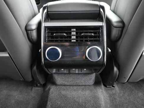 Used 2024 Land Rover Range Rover Sport Dynamic SE image 18