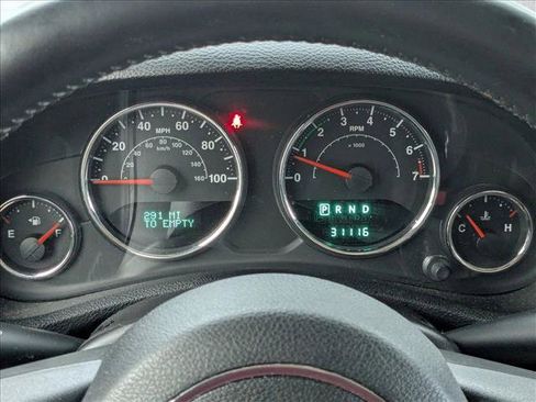 Used 2014 Jeep Wrangler Sport AWD/4WD image 3