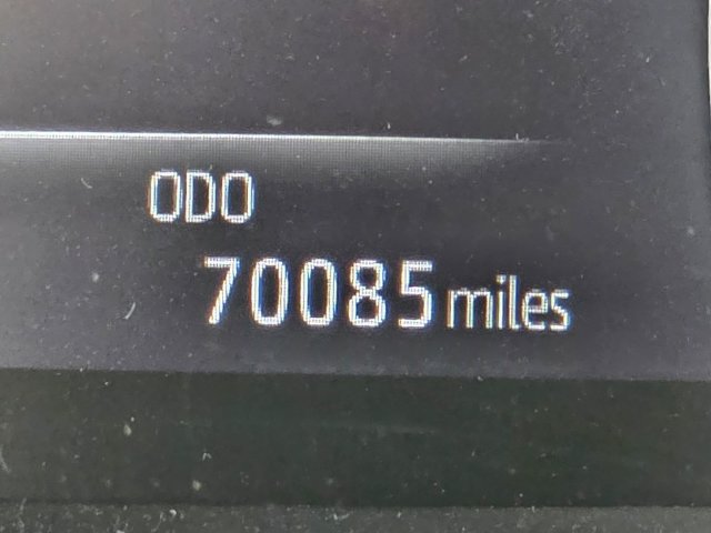 Used 2022 Toyota Highlander XLE FWD image 40