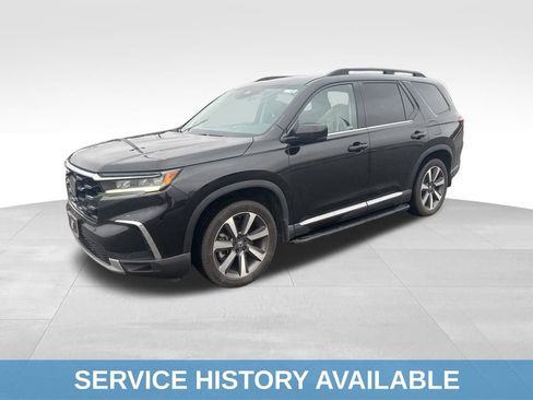 Used 2024 Honda Pilot Touring image 4