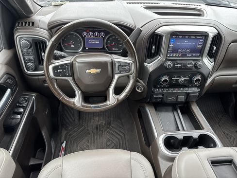 Used 2021 Chevrolet Silverado 3500 LTZ w/ LTZ Premium Package image 18