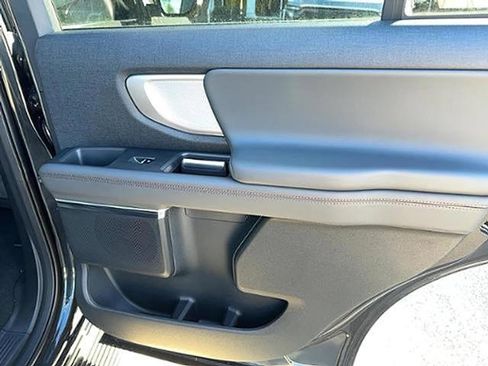 New 2025 Ford Expedition Active image 16