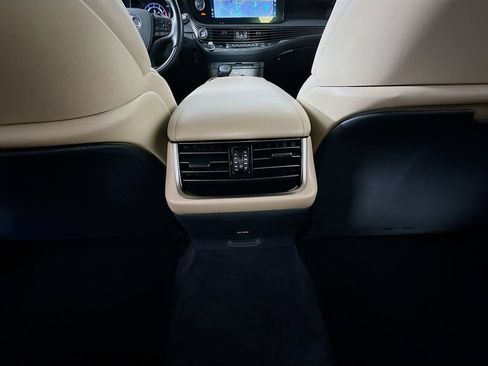 Certified 2022 Lexus LS 500 w/ Interior Upgrade Package RWD image 26