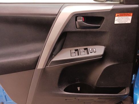 Used 2017 Toyota RAV4 LE image 25