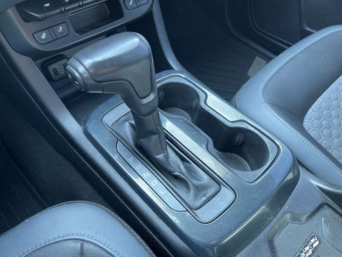 Used 2021 Chevrolet Colorado Z71 w/ Z71 Midnight Edition image 15