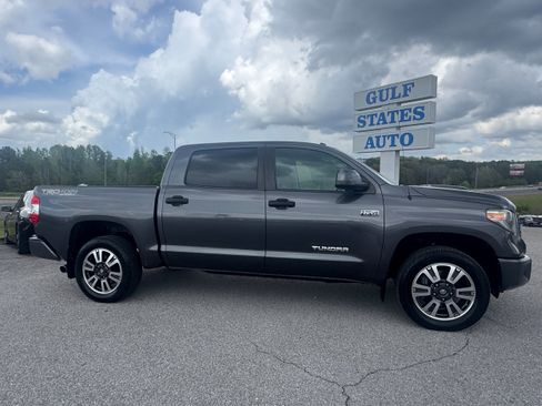 Used 2018 Toyota Tundra SR5 w/ TRD Sport Package AWD/4WD image 5