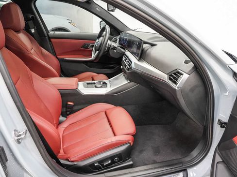 Used 2024 BMW M340i RWD image 17