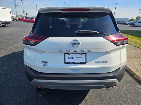 Used 2021 Nissan Rogue SV AWD/4WD image 7