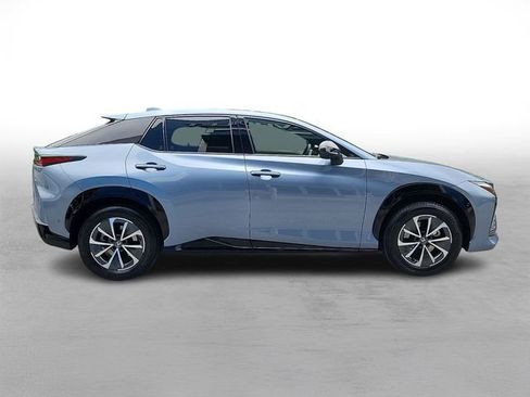 Used 2025 Lexus RZ 450e w/ Technology Package AWD/4WD image 7
