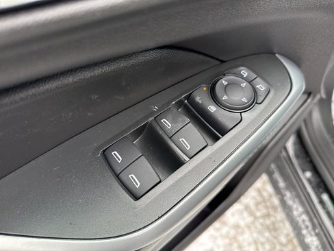 New 2026 Chevrolet Trax LS w/ LS Convenience Package image 21