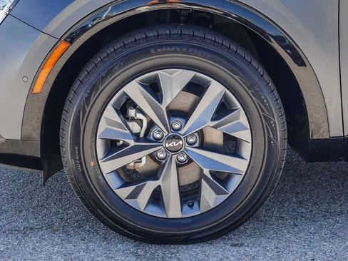 Certified 2023 Kia Sportage SX Prestige AWD/4WD image 9