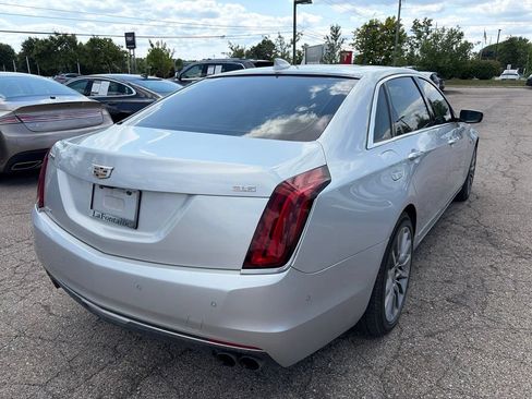 Used 2018 Cadillac CT6 Luxury AWD/4WD image 5