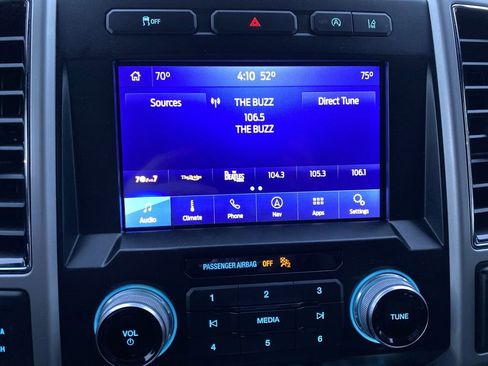 Used 2020 Ford F150 Lariat w/ Equipment Group 502A Luxury image 24