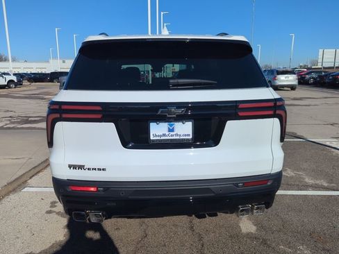 New 2026 Chevrolet Traverse LT w/ Enhanced Driving Package image 6