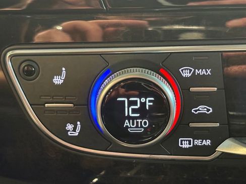 Used 2018 Audi Q7 3.0T Prestige w/ Prestige Package AWD/4WD image 26